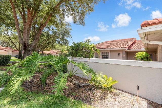 8237 BREEZE COVE LANE, Orlando, FL 32819