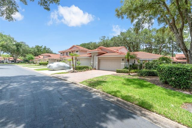 8237 BREEZE COVE LANE, Orlando, FL 32819
