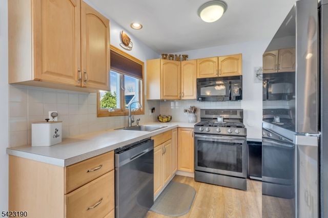 12 Overhill Rd, Belleville Twp., NJ 07109