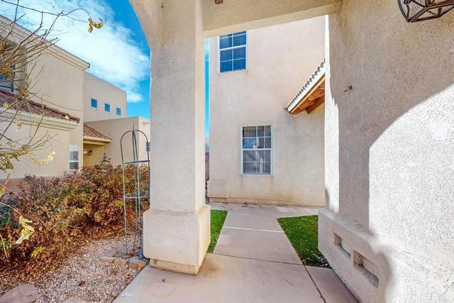 3233 Renaissance Drive SE, Rio Rancho, NM 87124