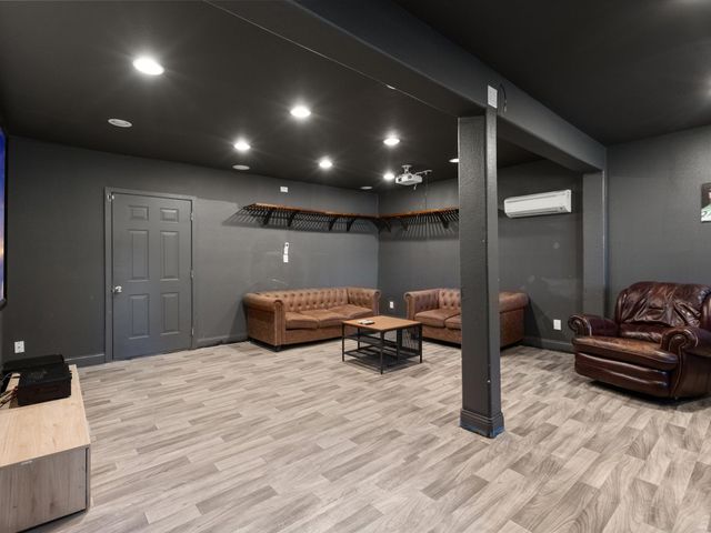 3614 Parader Court, Dallas, TX 75228