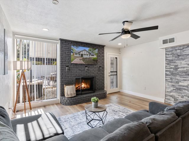 3614 Parader Court, Dallas, TX 75228