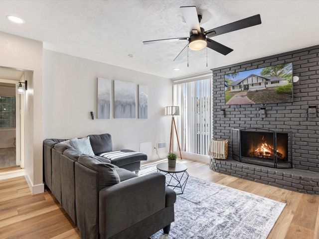 3614 Parader Court, Dallas, TX 75228