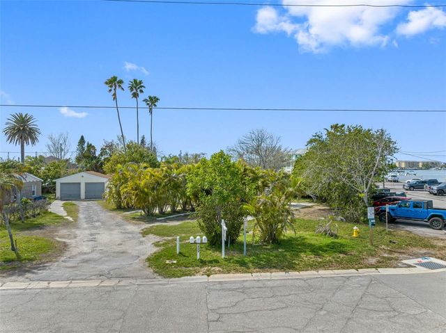 14200 E PARSLEY DRIVE, Madeira Beach, FL 33708