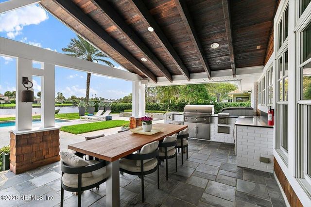 531 LAKE Road, Ponte Vedra Beach, FL 32082