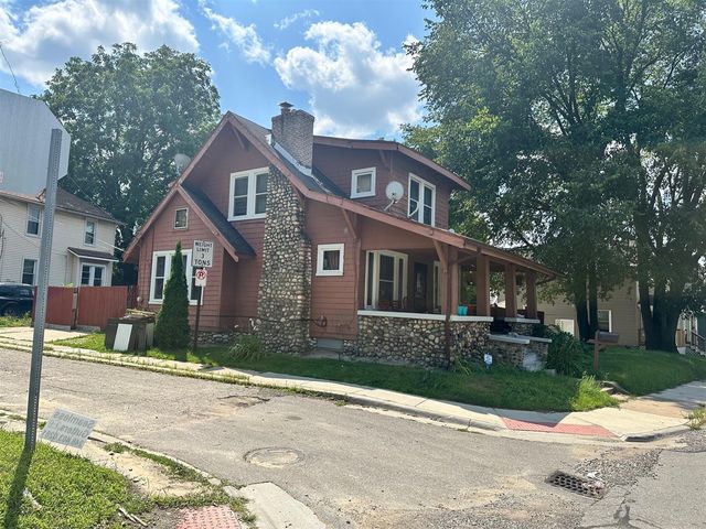 352 N Perry, Pontiac, MI 48342