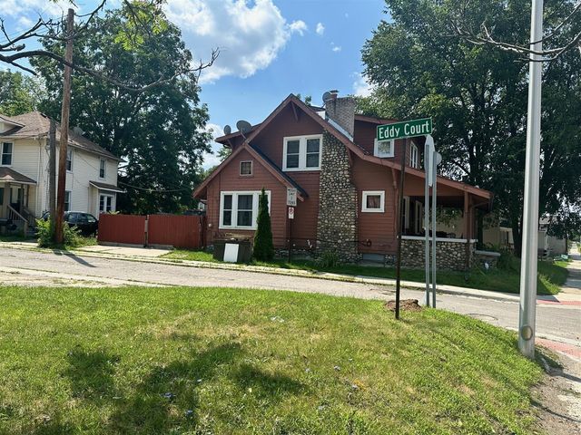 352 N Perry, Pontiac, MI 48342