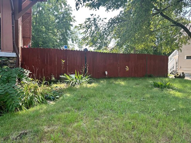 352 N Perry, Pontiac, MI 48342