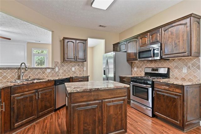 3020 Serenade Court, Alpharetta, GA 30004