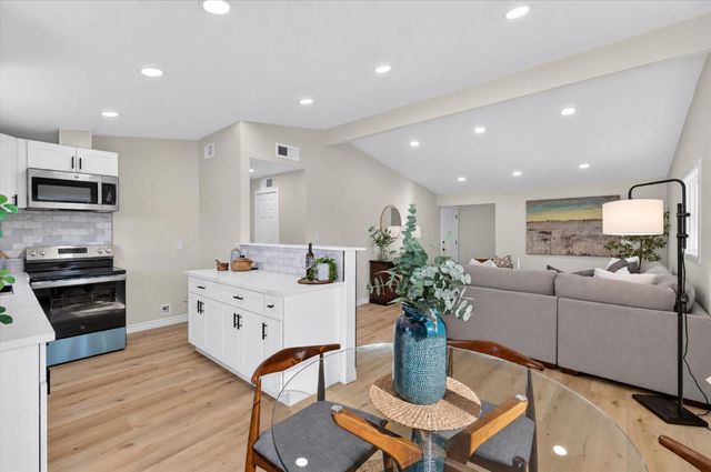 6501 Stoneman Dr, North Highlands, CA 95660