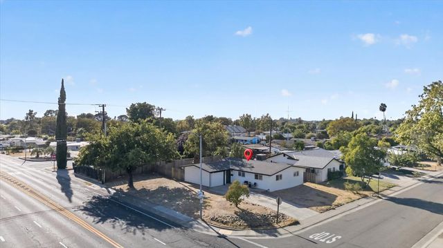 6501 Stoneman Dr, North Highlands, CA 95660