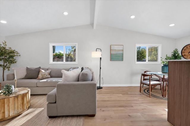 6501 Stoneman Dr, North Highlands, CA 95660