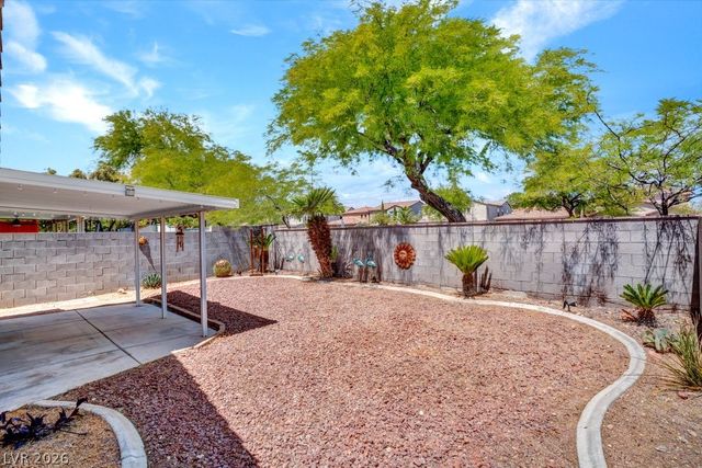 10470 Clarion River Drive, Las Vegas, NV 89135