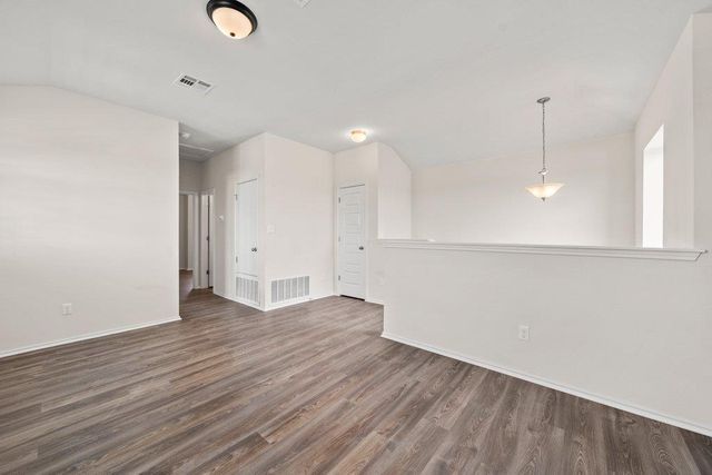 145 Goldfinch DR, San Marcos, TX 78666