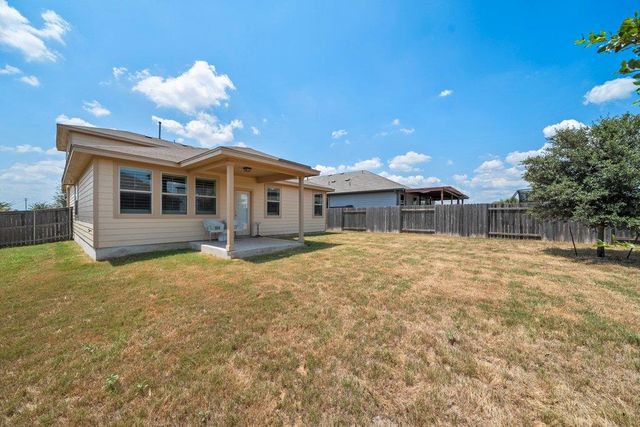 145 Goldfinch DR, San Marcos, TX 78666