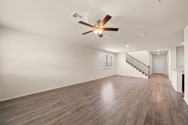 145 Goldfinch DR, San Marcos, TX 78666
