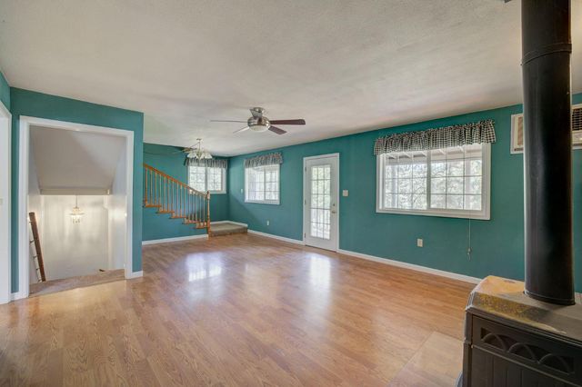 15241 Magnolia Rd, Grass Valley, CA 95949