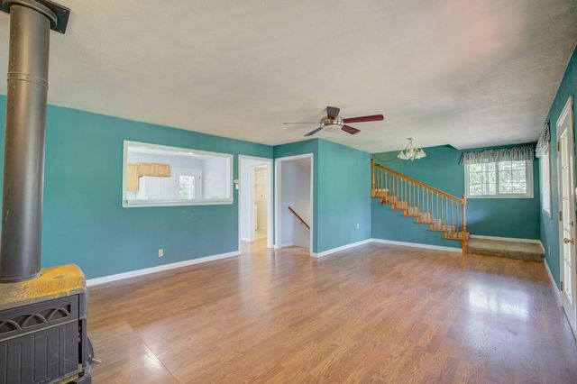15241 Magnolia Rd, Grass Valley, CA 95949