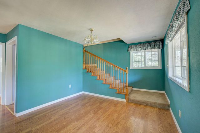 15241 Magnolia Rd, Grass Valley, CA 95949