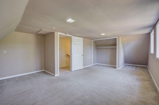 15241 Magnolia Rd, Grass Valley, CA 95949