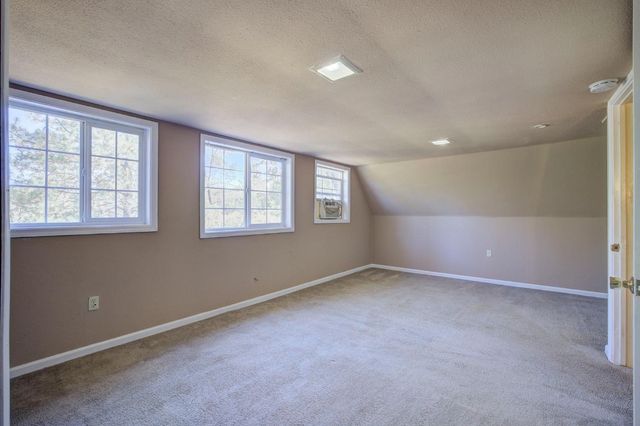 15241 Magnolia Rd, Grass Valley, CA 95949