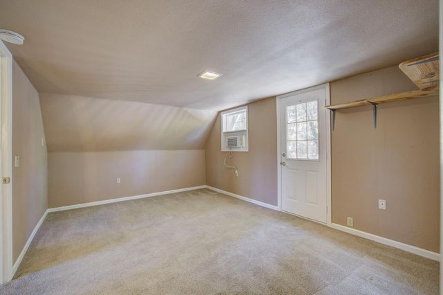 15241 Magnolia Rd, Grass Valley, CA 95949