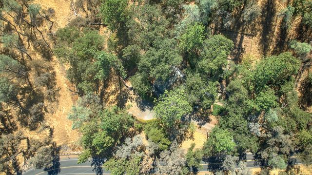 15241 Magnolia Rd, Grass Valley, CA 95949