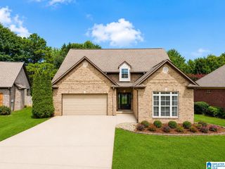1020 LEGACY COVE S, Springville, AL 35146