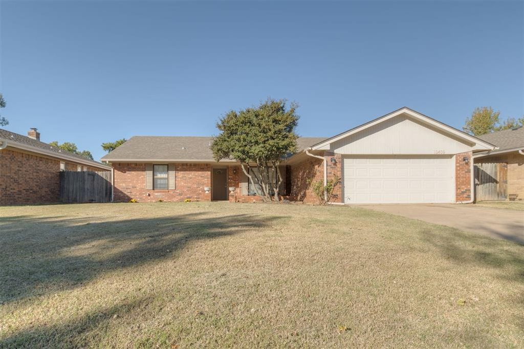 10409 N Blue Spruce Road, Oklahoma City, OK 73162