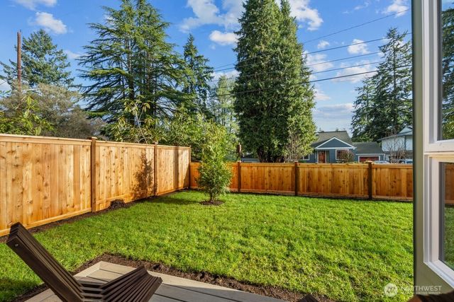 14027 1st Avenue NW, Seattle, WA 98177