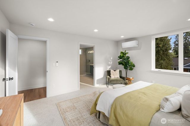 14027 1st Avenue NW, Seattle, WA 98177