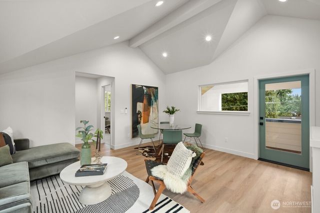 14027 1st Avenue NW, Seattle, WA 98177