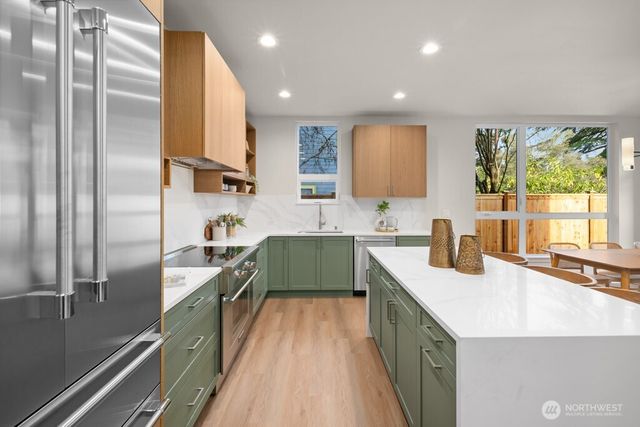 14027 1st Avenue NW, Seattle, WA 98177