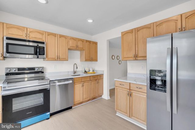 26 TIMBER ROCK RD, Gaithersburg, MD 20878