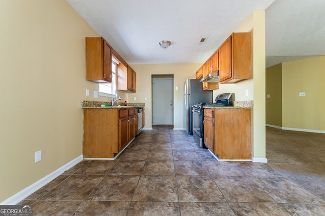 6805 Silver Maple Drive, Rex, GA 30273