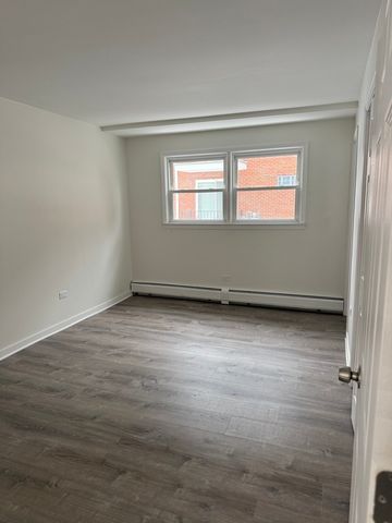 10320 Mansfield Avenue, Oak Lawn, IL 60453