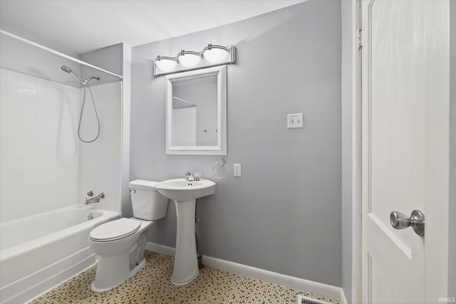 717 W Allen Street, Bloomington, IN 47403