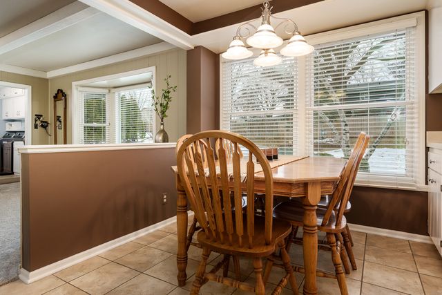 4552 Sunderman Road, Rockford, IL 61114