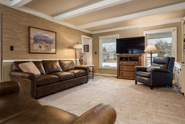 4552 Sunderman Road, Rockford, IL 61114