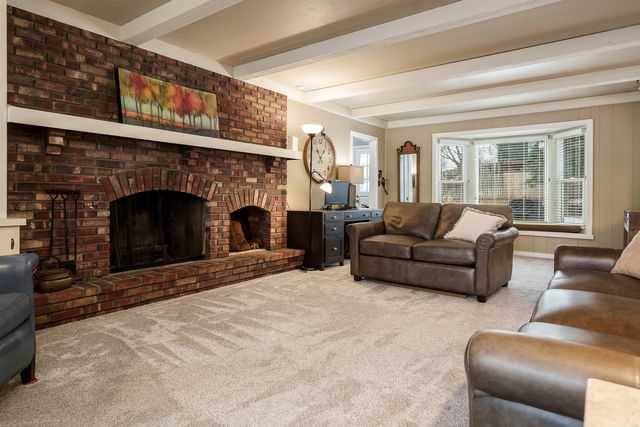 4552 Sunderman Road, Rockford, IL 61114