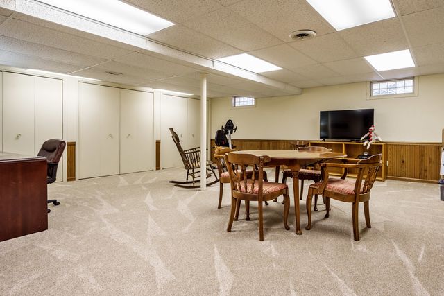 4552 Sunderman Road, Rockford, IL 61114