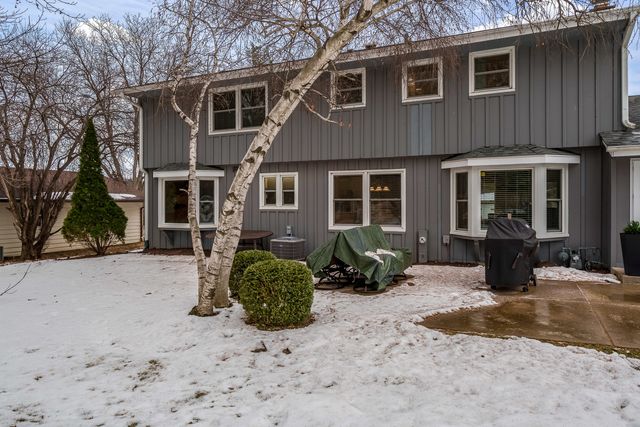 4552 Sunderman Road, Rockford, IL 61114