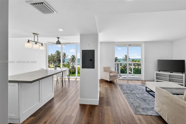 2401 Collins Ave 602, Miami Beach, FL 33140