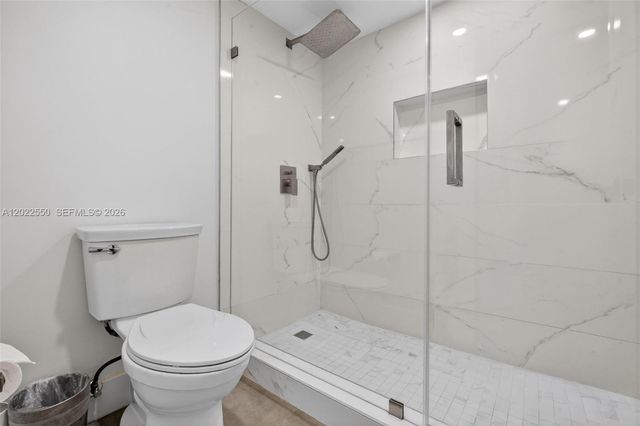 2401 Collins Ave 602, Miami Beach, FL 33140