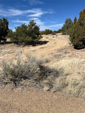 54 Southern Crescent, Lamy, NM 87540