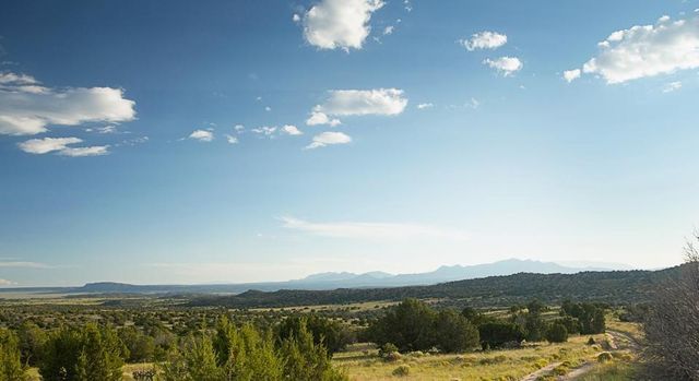 54 Southern Crescent, Lamy, NM 87540