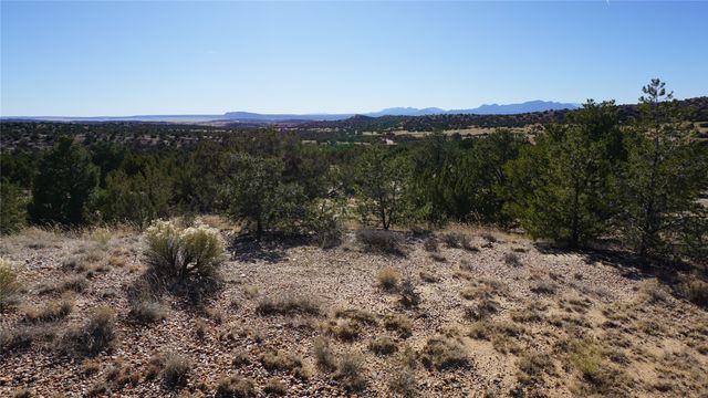 54 Southern Crescent, Lamy, NM 87540