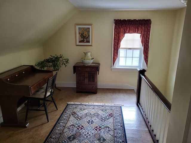 329 Worcester St, Southbridge, MA 01550