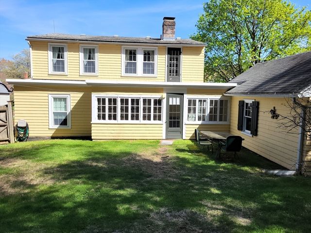 329 Worcester St, Southbridge, MA 01550