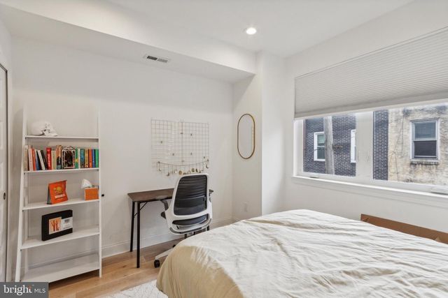 2145 CROSS ST, Philadelphia, PA 19146